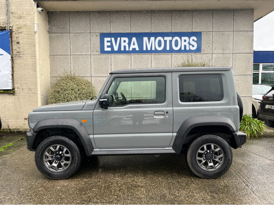 2024 Suzuki Jimny SIERRA 4 SEAT MANUAL 1.5 PETROL //LOW MILES//HIGH SPEC//HEATED SEATS//CRUISE CONTROL//KEYLESS ENTRY//REVERSE CAMERA//