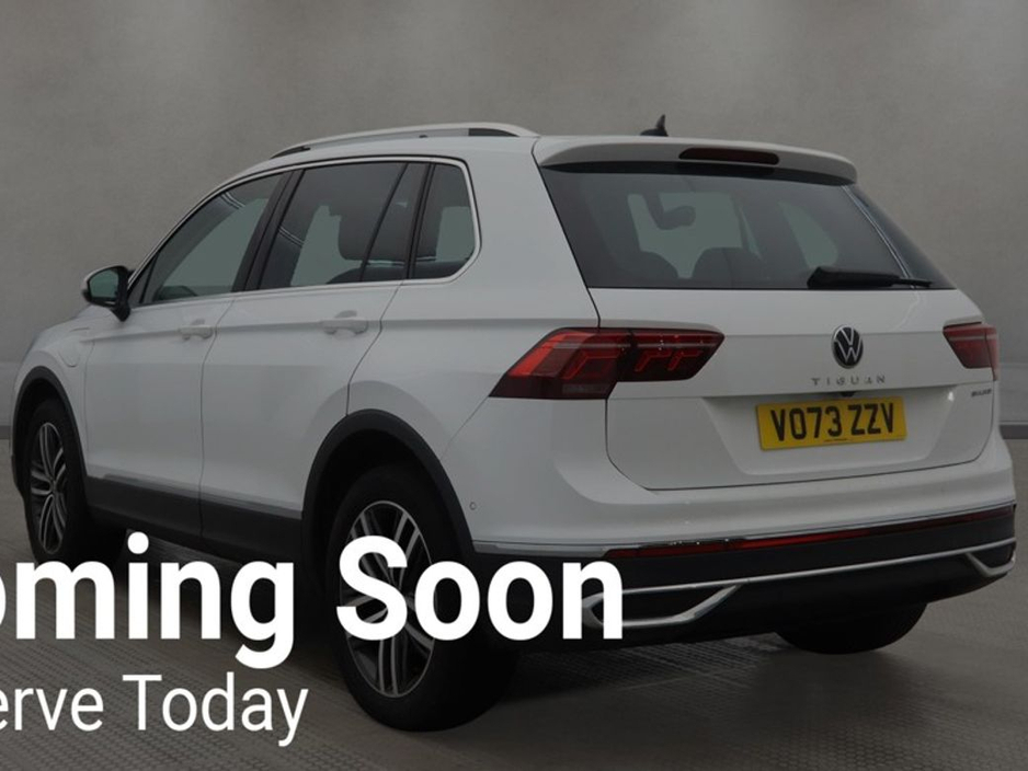 2023 Volkswagen Tiguan ELEGANCE 1.4 HYBRID * TOP SPEC * // OPENING PAN ROOF // HEATED SEATS // APPLE CARPLAY/ANDROID AUTO €29,750