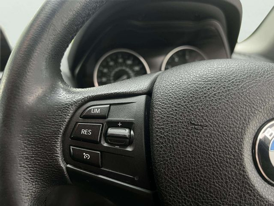 2016 BMW 1 Series - image 19