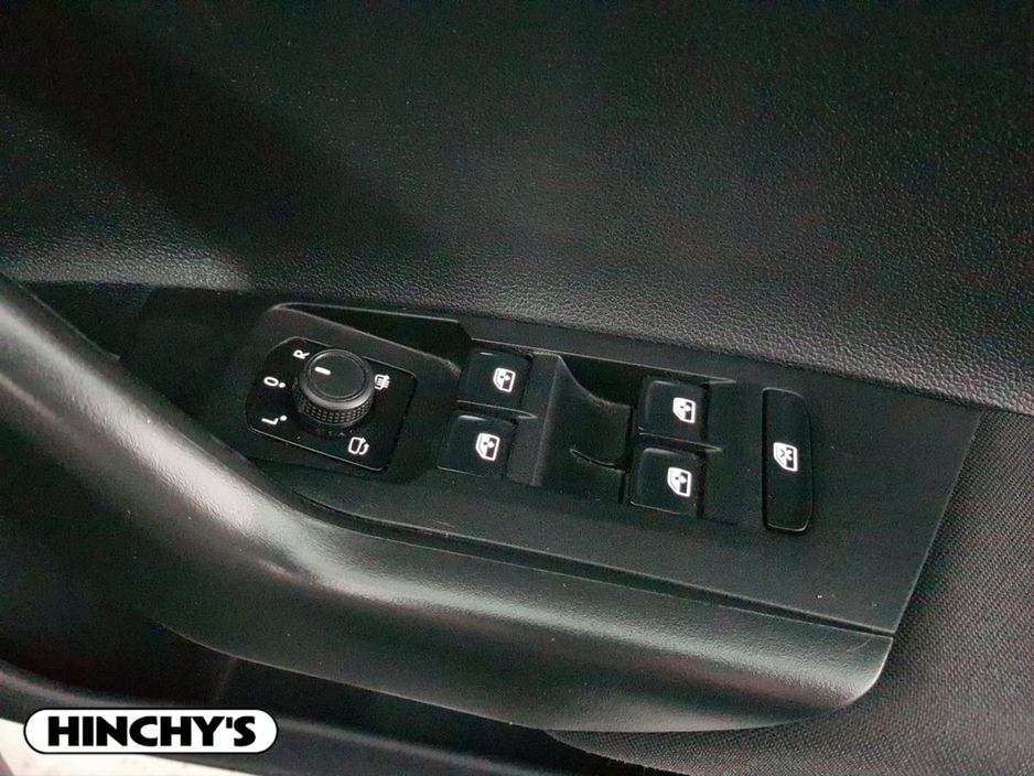 2024 Volkswagen Polo - image 20