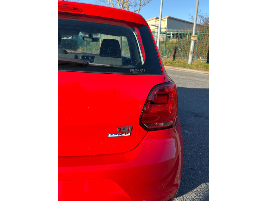 2014 Volkswagen Polo  €10,799
