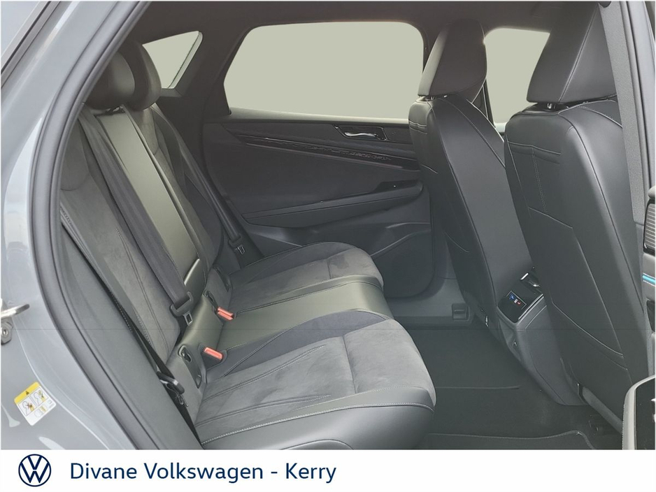 2025 Volkswagen ID.7 PRO PLUS 77KWH 615KM RANGE €46,950