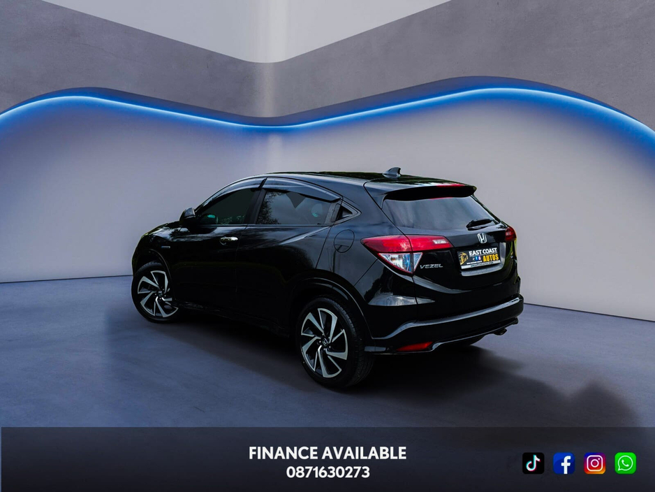 2017 Honda Vezel - image 15