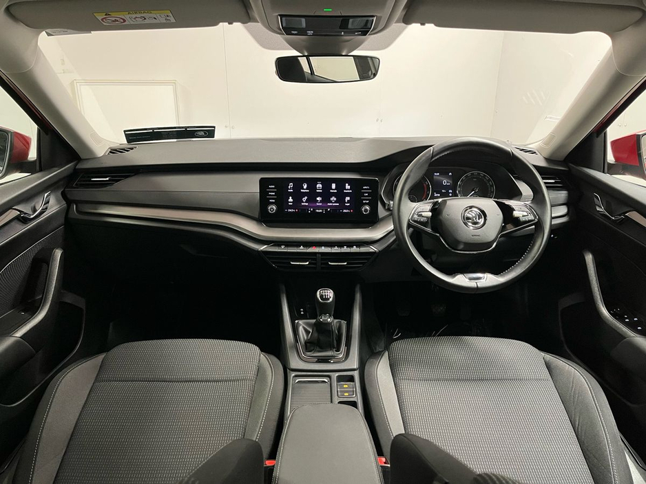 2023 Skoda Octavia Ambition Combi 1.0TSI 110BHP - Reversing Camera - Climate Control - Cruise Control - Auto Lights/Wipers - Apple CarPlay/Android Auto €25,950