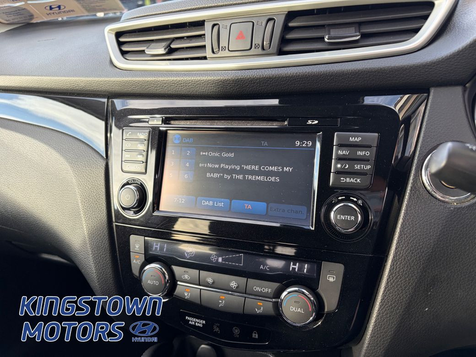 2017 Nissan Qashqai - image 16