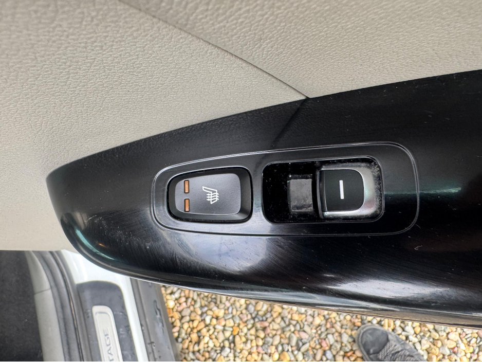 2018 Kia Sportage - image 11