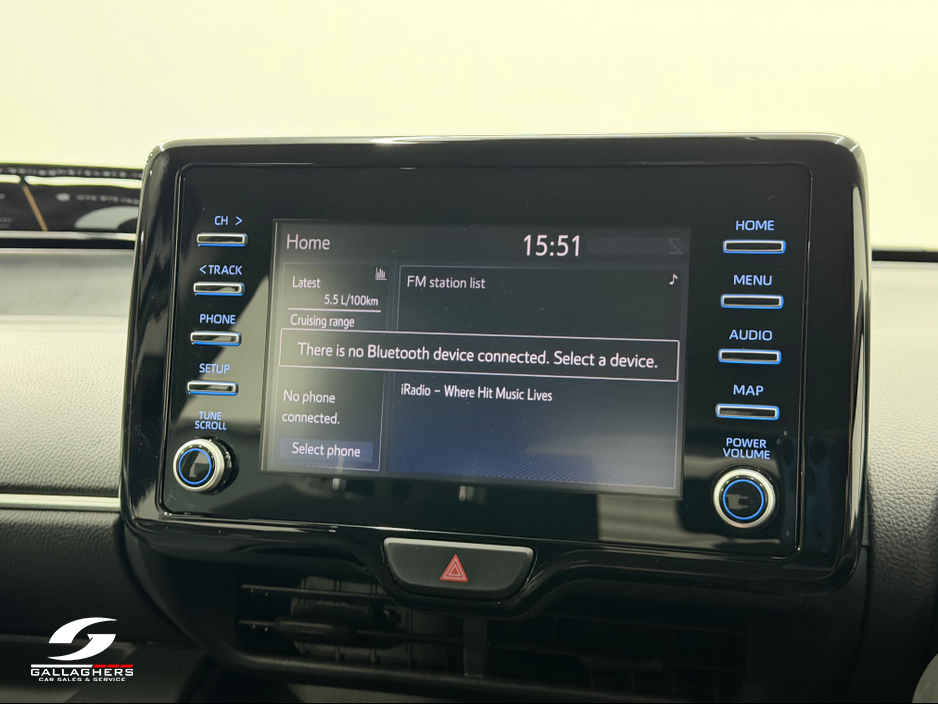 2024 Toyota Yaris - image 25