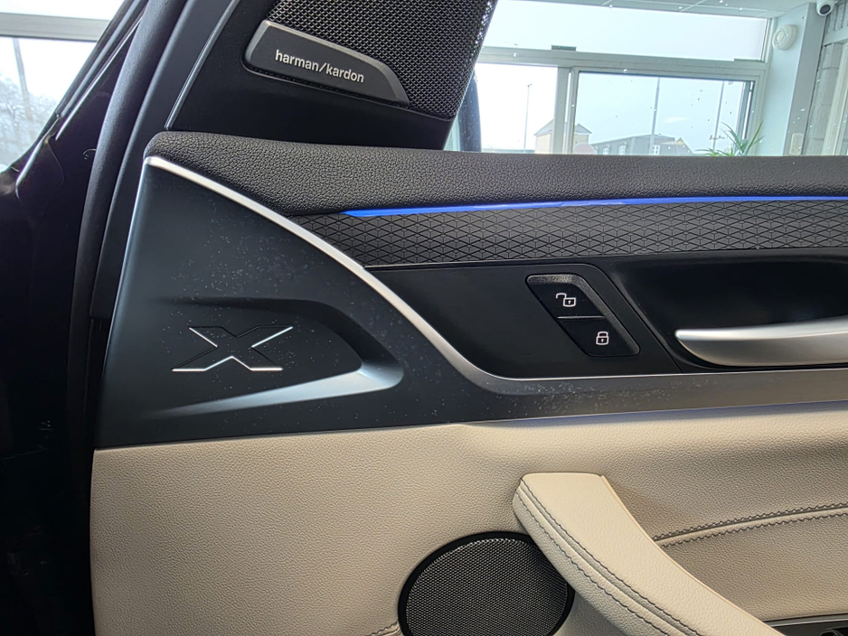 2023 BMW X3 - image 13