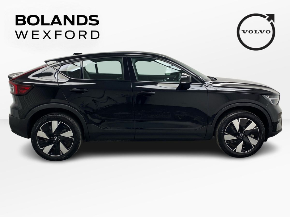 2026 Volvo EC40 - image 3