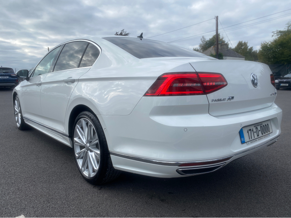2017 Volkswagen Passat R-LINE PASSAT 2.0 TSI 2017 €19,995