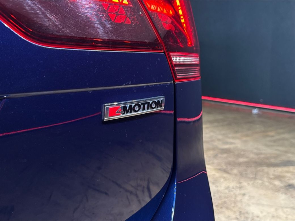 2018 Volkswagen Tiguan 2.0 TDI HIGH LINE 4WD - FULL BLACK LEATHER HEATED SEATS FRONT AND BACK - DIAMOND CUT FACTORY ALLOY WHEELS - CRUISE CONTROL - REVERSE CAMERA €29,950