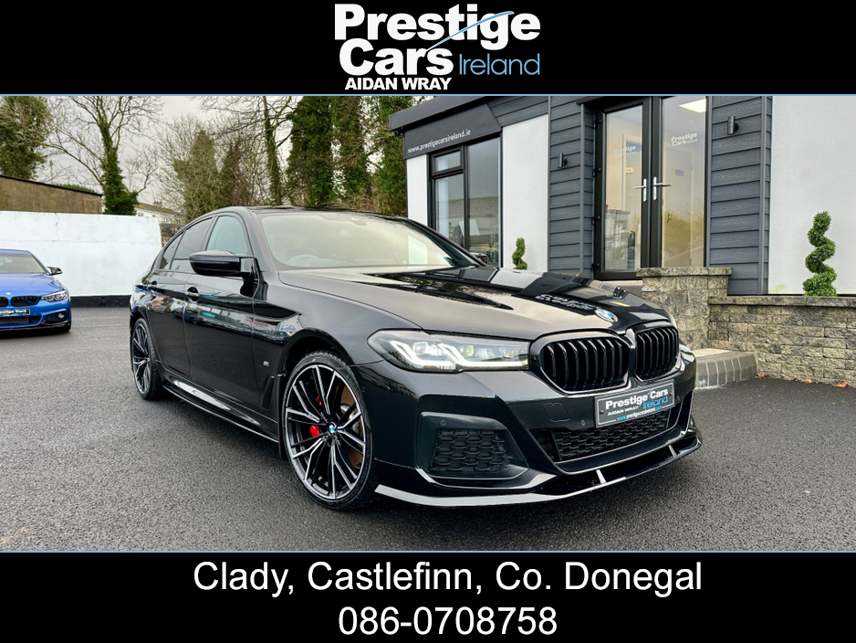 2022 BMW 5 Series - image 3