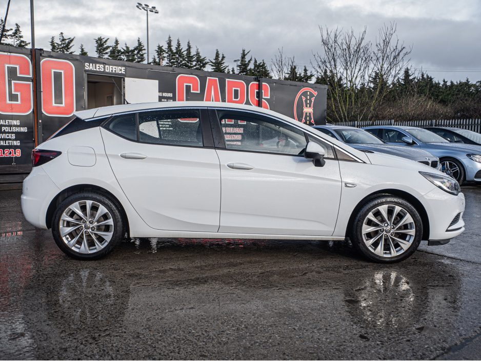 2017 Opel Astra 172 Opel Astra 1.0/High spec/Irish/1yr warranty €10,888