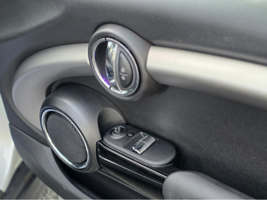 2015 MINI Hatch 1.5 3DR COOPER €12,950