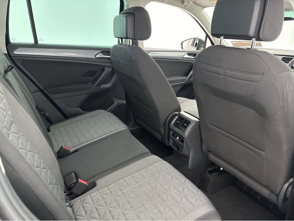 2023 Volkswagen Tiguan LIFE 2.0 TDI D7F 150HP 5 5DR AUTO