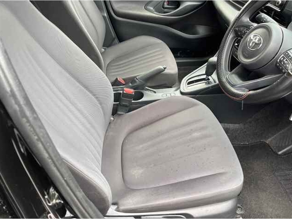 2020 Toyota Yaris 1.5 Petrol Hybrid Auto €16,950