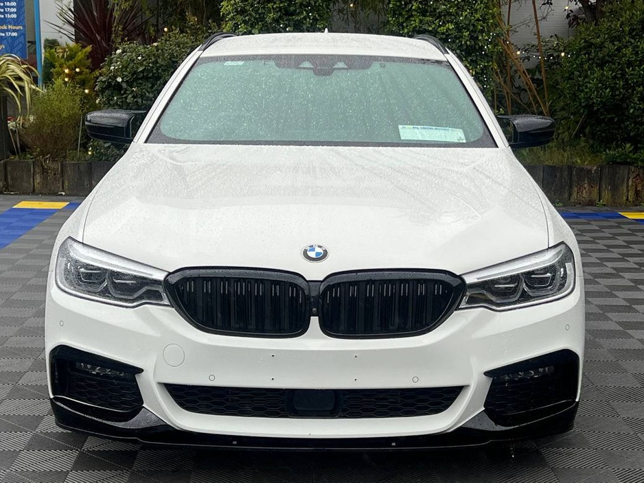 2019 BMW 5 Series - image 16
