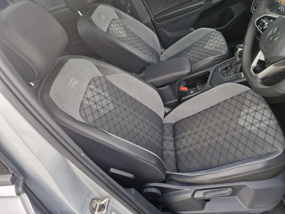 2022 Volkswagen Tiguan R-LINE 2.0 TDI D7F 150HP 5DR AU €41,950