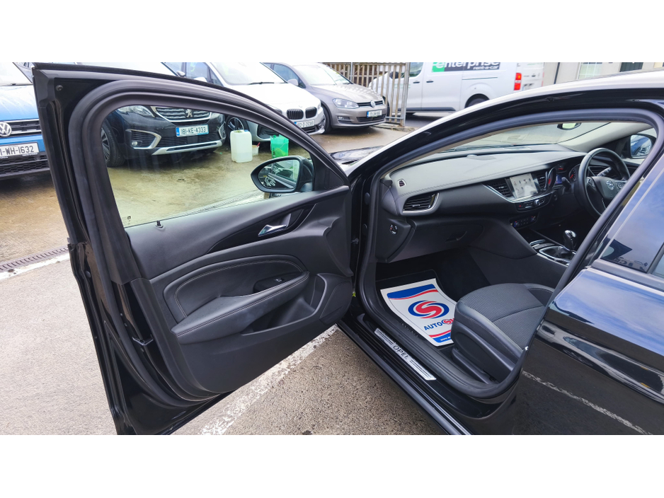 2018 Opel Insignia GRAND SPORT SRI 1.6  1 Year Warranty New Timing Chain €10,950