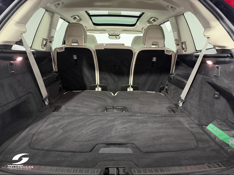 2023 Volvo XC90 - image 25