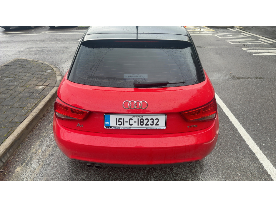 2015 Audi A1 - image 4
