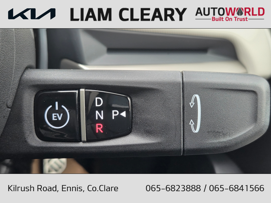 2025 Kia EV4 - image 23