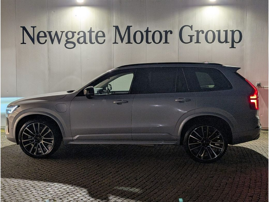 2025 Volvo XC90 T8 ULTRA AWD €86,888