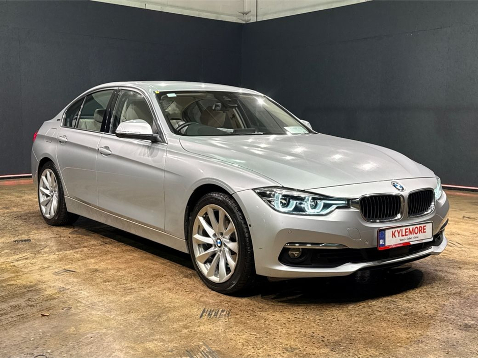 2016 BMW 3 Series - image 9