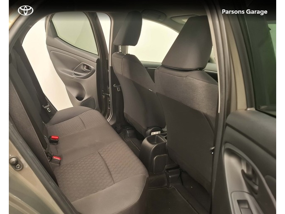 2023 Toyota Yaris  €22,995