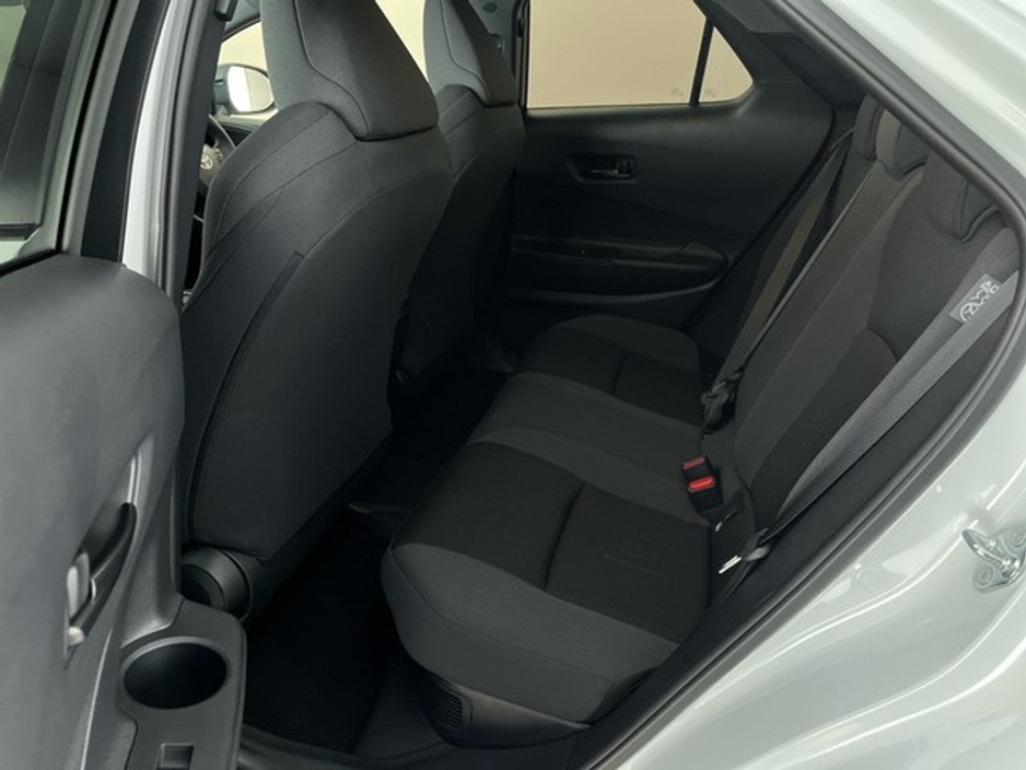 2025 Toyota C-HR C-HR PHEV SPORT+ €39,950