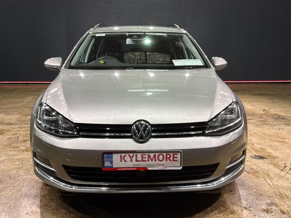 2016 Volkswagen Golf - image 8