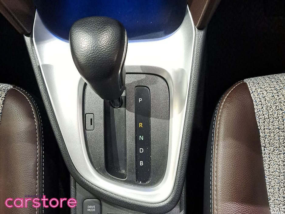 2021 Toyota Yaris Cross - image 16