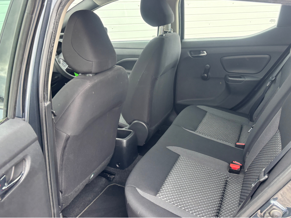 2021 Nissan Micra - image 5