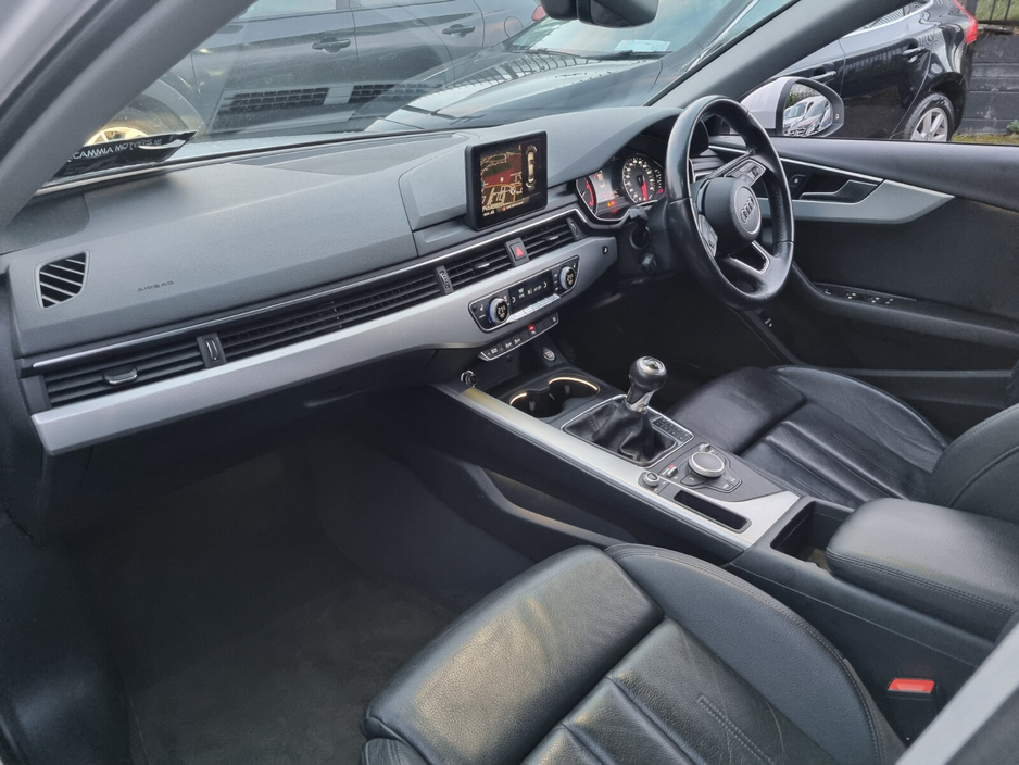 2017 Audi A4 - image 15