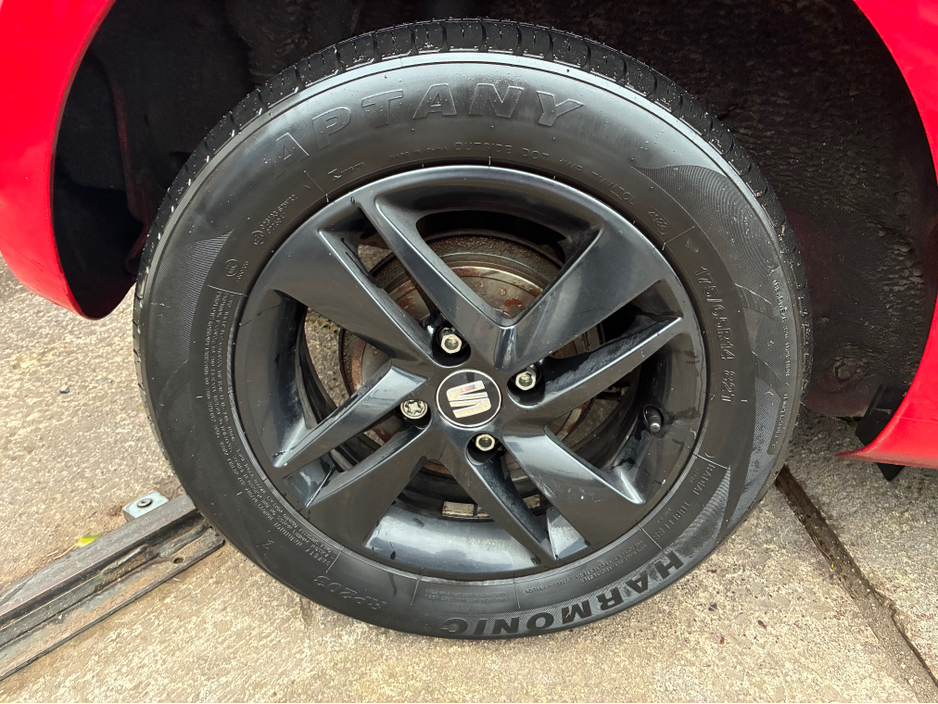 2017 SEAT Mii - image 14