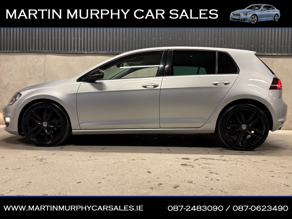 2017 Volkswagen Golf - image 3