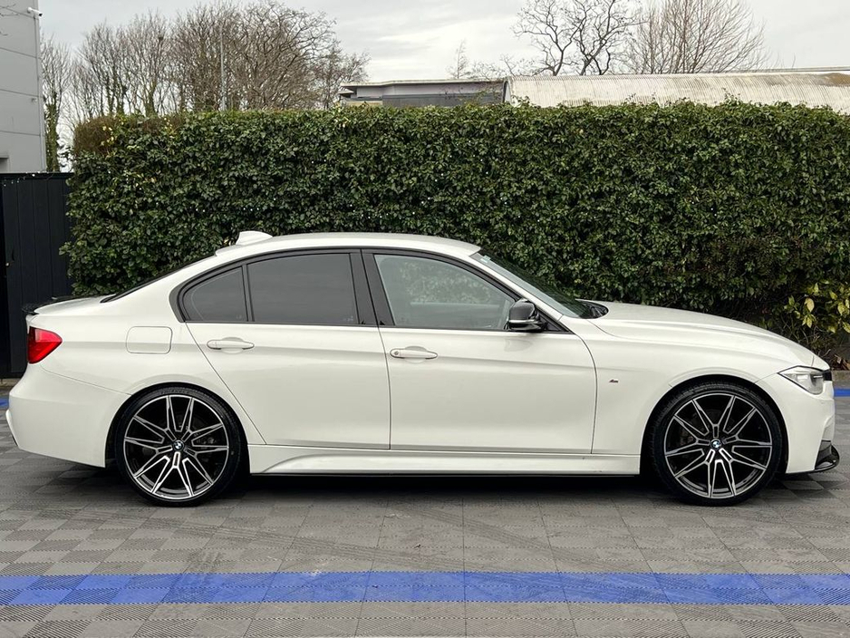 2015 BMW 3 Series 320d M-SPORT COMPETITION // SERVICE HISTORY // NEW 20" M3 ALLOYS // DUAL ZONE CLIMATE CONTROL €19,900