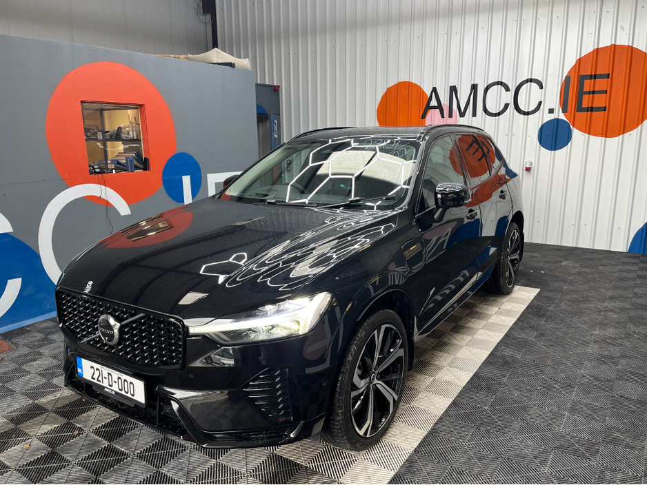 2022 Volvo XC60 - image 5