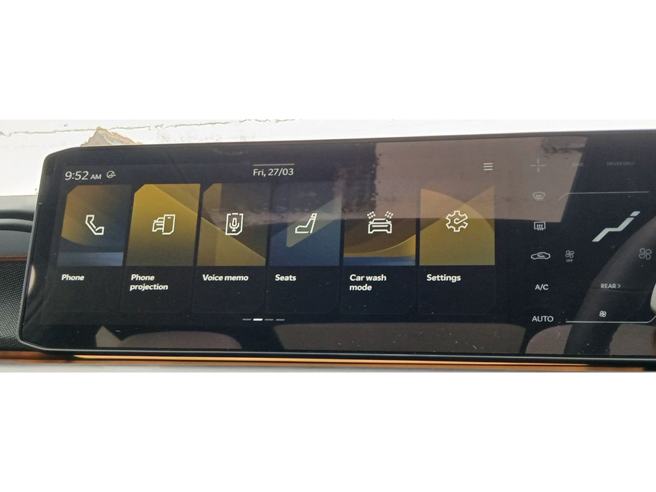 2026 Kia EV9 - image 17