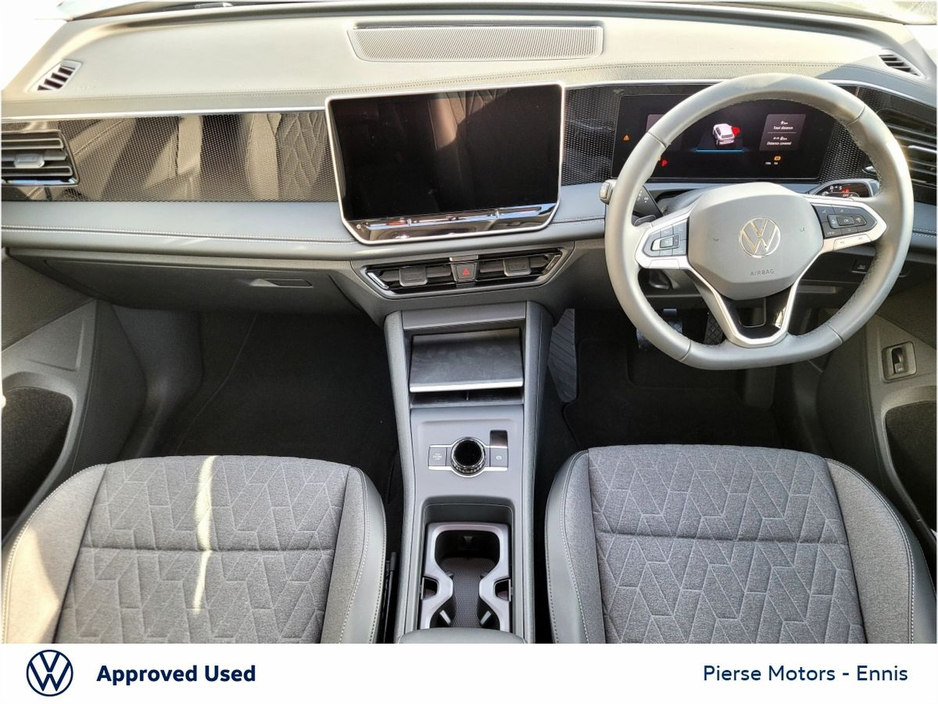 2026 Volkswagen Tiguan - image 4