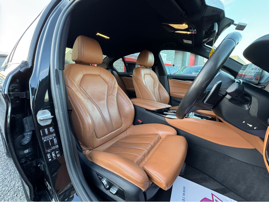 2017 BMW 5 Series - image 20