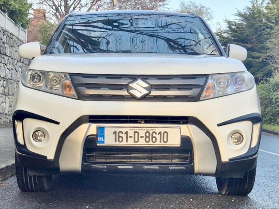 2016 Suzuki Vitara - image 7