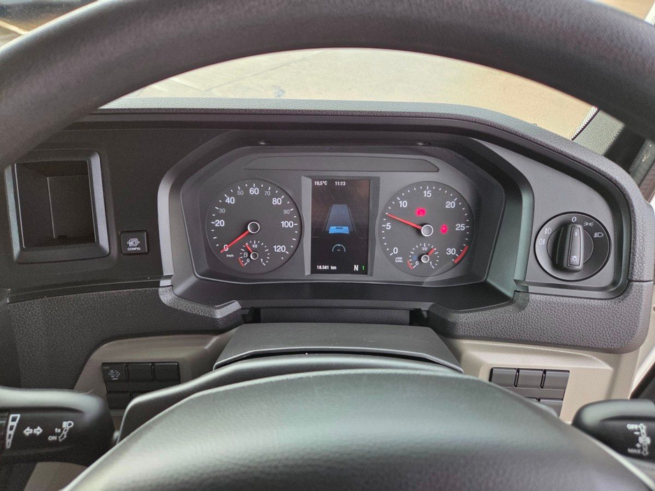 2025 MAN TGL 8.190 Curtain Side