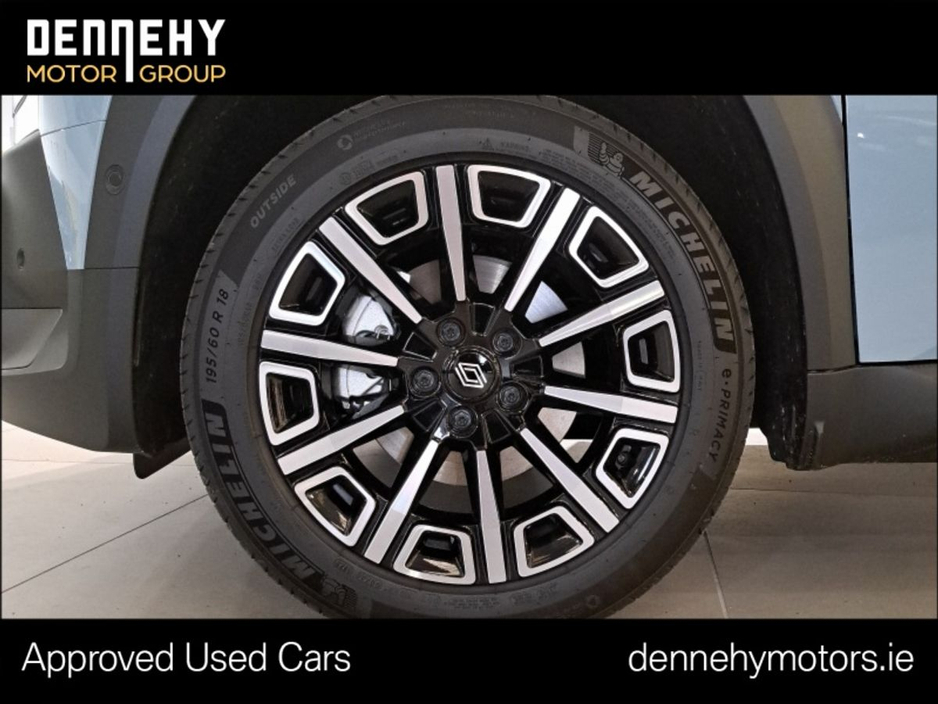 2026 Renault 4 - image 10