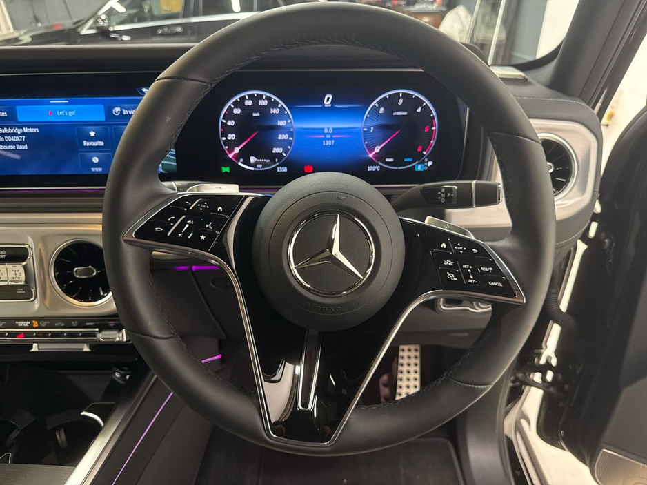 2025 Mercedes-Benz G Class - image 16