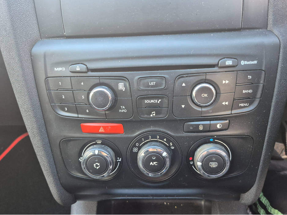 2014 Citroen C4 HDI 90 VTR+ 4DR €3,950