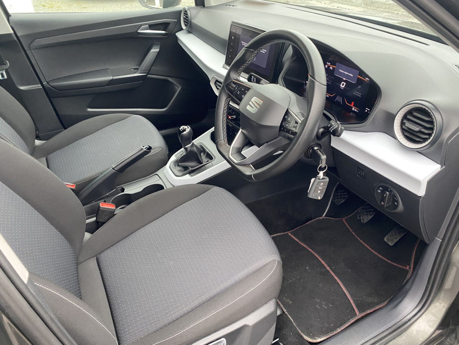 2025 SEAT Arona - image 7