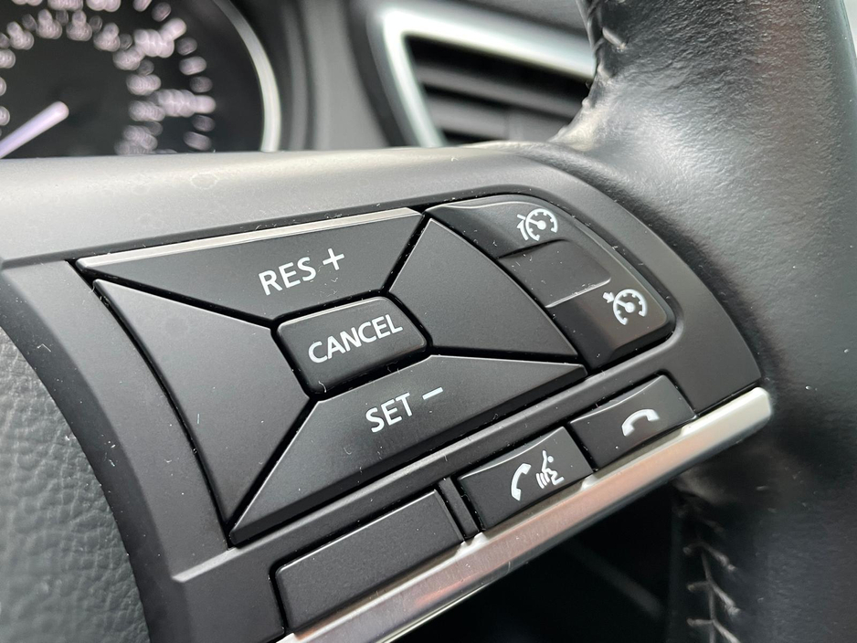 2018 Nissan Qashqai - image 12