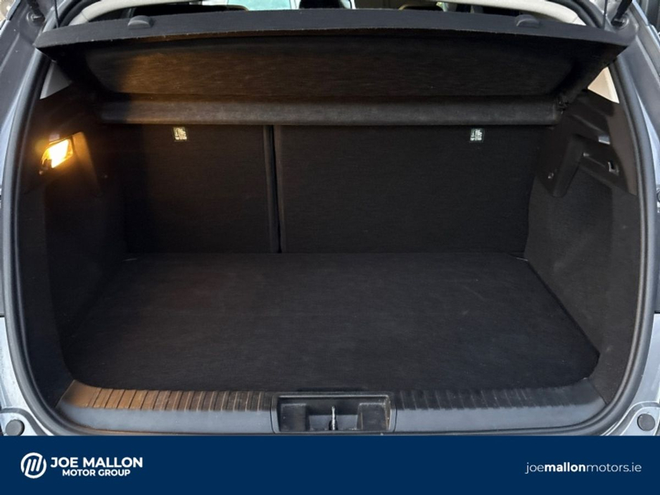 2021 Renault Captur E-TECH Plug-in 160 Auto S-Edition €21,950