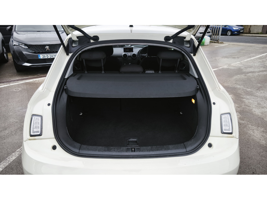 2014 Audi A1 1.6 TDI SE SPORTBACK 105PS  1 Year Warranty €10,950